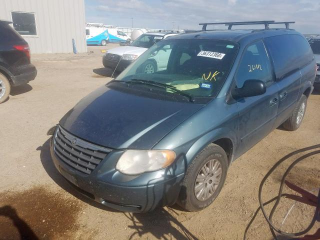 1A4GP44R96B752992 - 2006 CHRYSLER TOWN & COUNTRY LX  photo 2