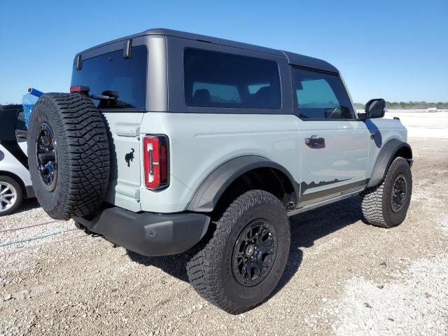 1FMDE5CP7NLB44168 - 2022 FORD BRONCO BASE GRAY photo 3