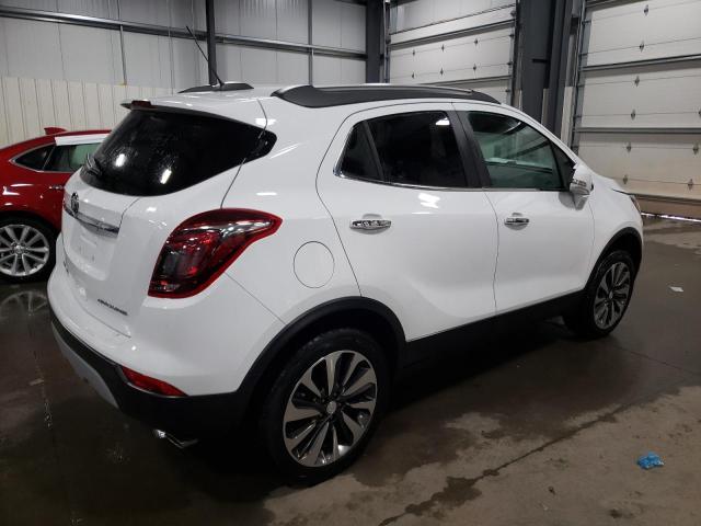 KL4CJBSB1JB548092 - 2018 BUICK ENCORE PREFERRED II WHITE photo 3