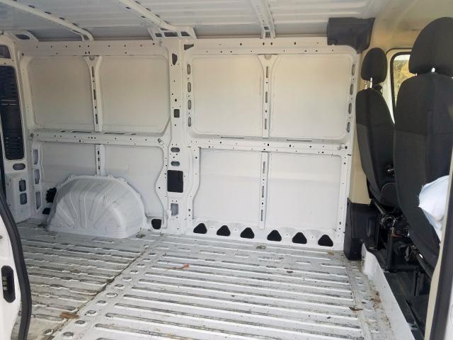 3C6TRVAG0JE154283 - 2018 RAM PROMASTER 1500 1500 STANDARD  photo 6