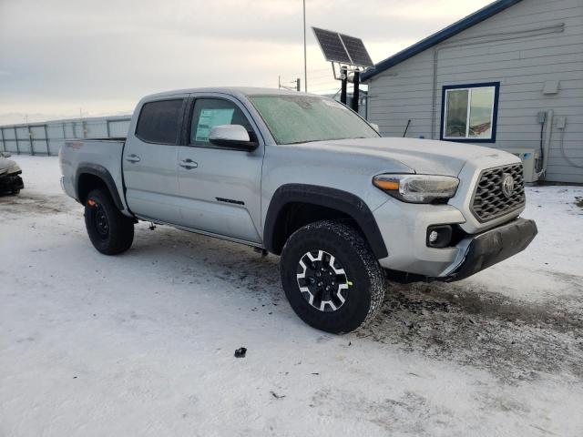 3TMCZ5AN0PM541714 - 2023 TOYOTA TACOMA DOUBLE CAB 银色 照片 4