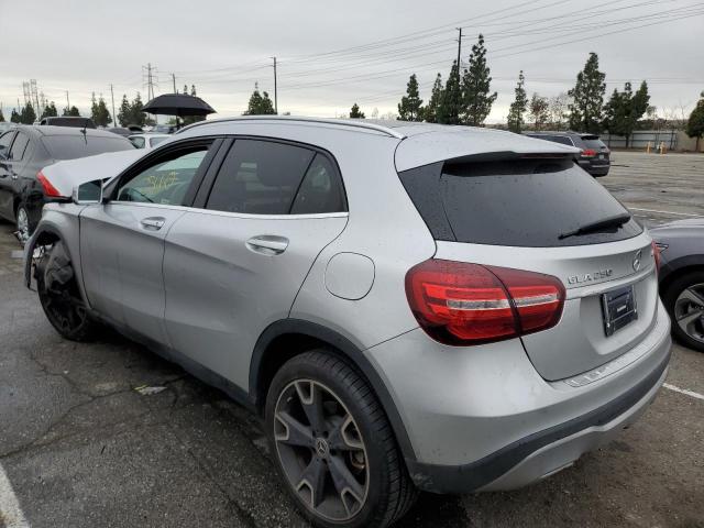 WDCTG4GB5KU020287 - 2019 MERCEDES-BENZ GLA 250 4MATIC SILVER photo 2