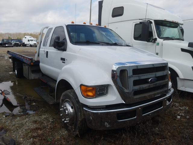 NJ1286E - 2010 FORD F650 SUPER WHITE photo 1