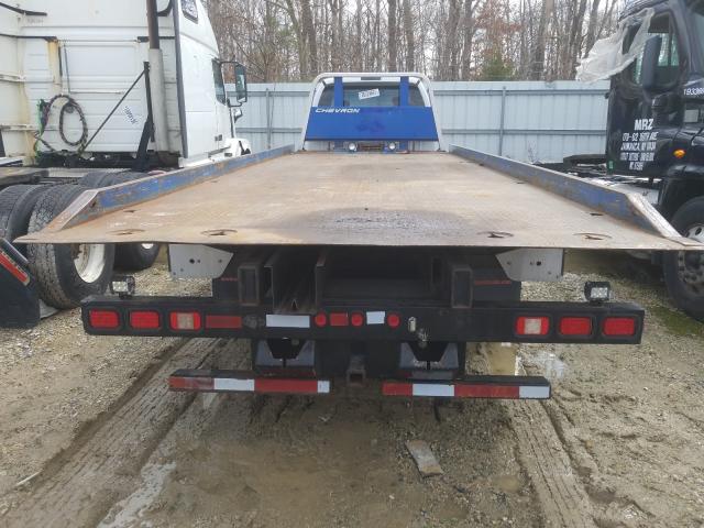 NJ1286E - 2010 FORD F650 SUPER WHITE photo 10