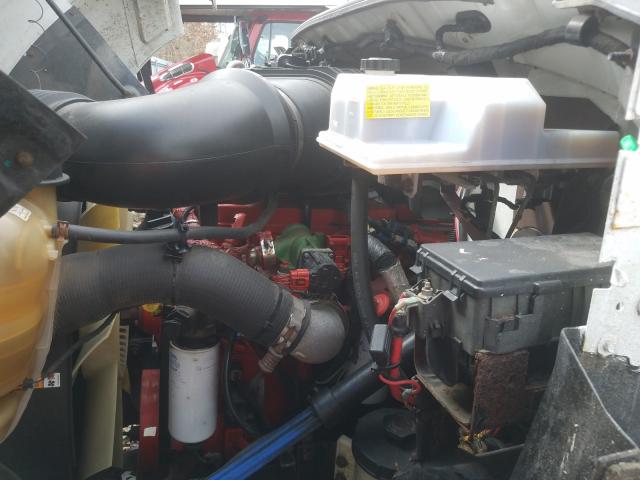 NJ1286E - 2010 FORD F650 SUPER WHITE photo 7