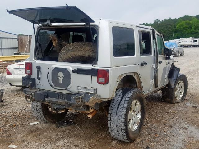 1J4BA5H1XBL577176 - 2011 JEEP WRANGLER UNLIMITED SAHARA  ფოტო 4