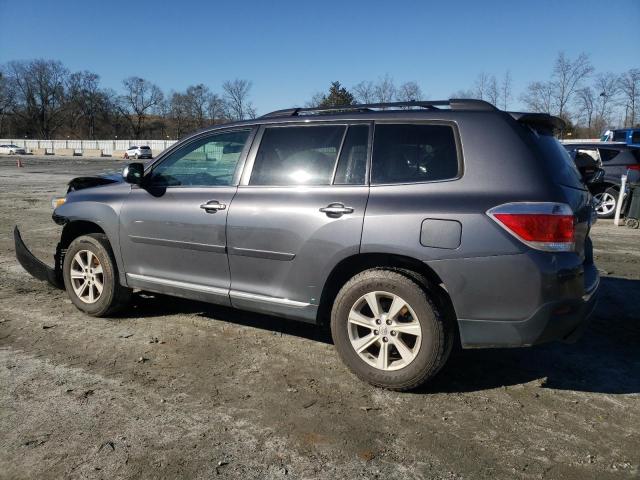 5TDBK3EH9DS200347 - 2013 TOYOTA HIGHLANDER BASE رمادي صورة 2