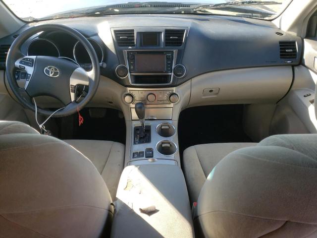5TDBK3EH9DS200347 - 2013 TOYOTA HIGHLANDER BASE رمادي صورة 8