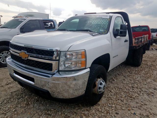 1GB3CZCG1CF211148 - 2012 CHEVROLET SILVERADO C3500  photo 2