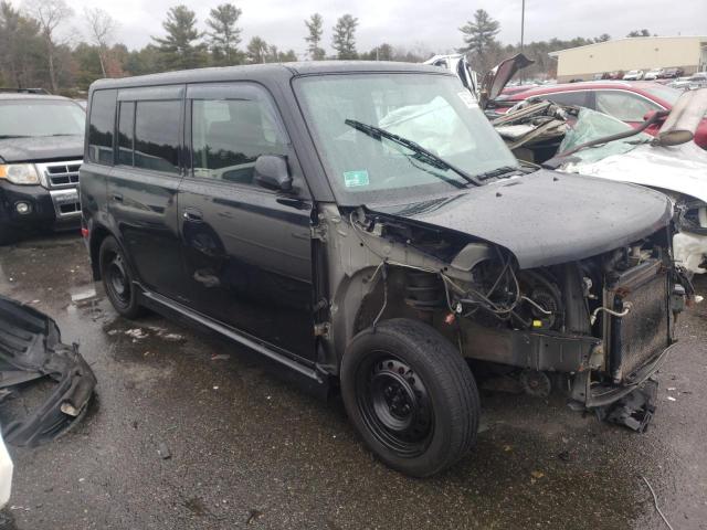 JTLKT324040149522 - 2004 TOYOTA SCION XB Schwarz Foto 4