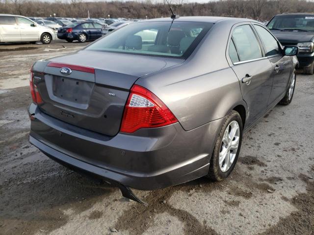 3FAHP0HA4CR437778 - 2012 FORD FUSION SE GRAY photo 4