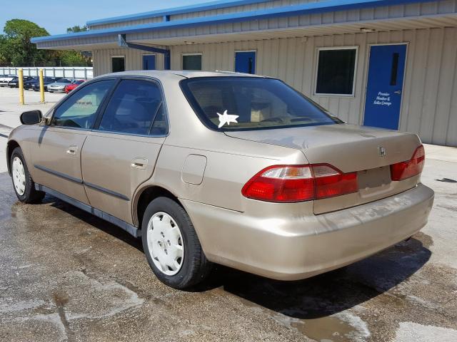 1HGCG5644YA117233 - 2000 HONDA ACCORD LX  photo 3