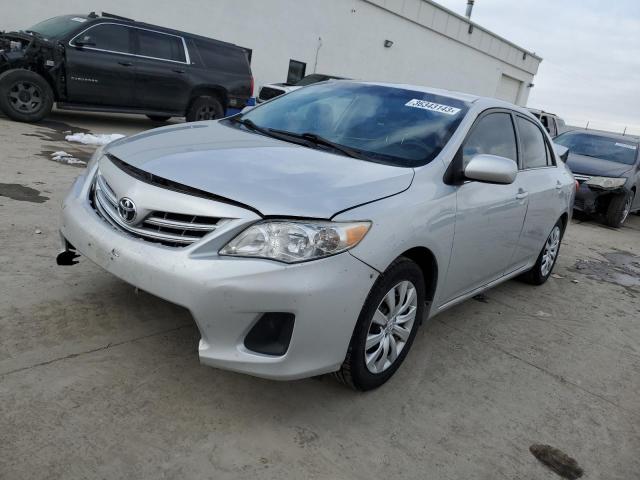 2T1BU4EEXDC090343 - 2013 TOYOTA COROLLA BASE SILVER photo 1