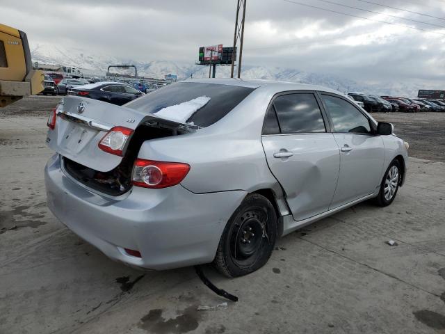 2T1BU4EEXDC090343 - 2013 TOYOTA COROLLA BASE SILVER photo 3