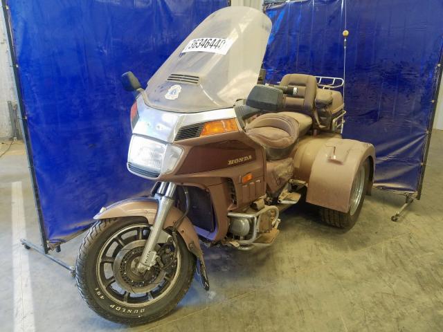 1HFSC1455GA209367 - 1986 HONDA GL1200 A  photo 2