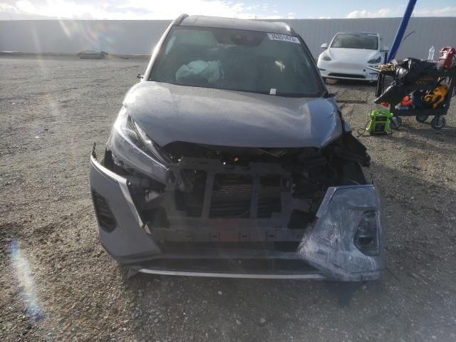 3N1CP5DV3ML497584 - 2021 NISSAN KICKS SR GRAY photo 5