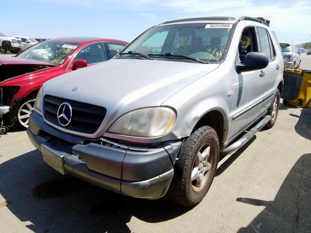 4JGAB54E6XA129877 - 1999 MERCEDES-BENZ ML 320  photo 2