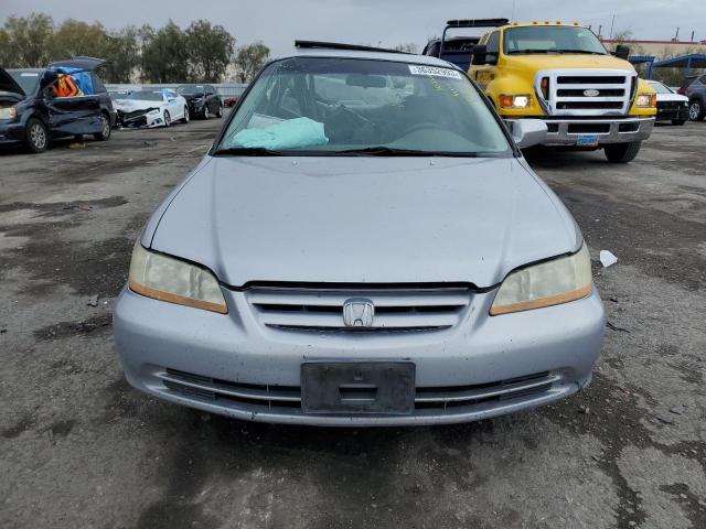 1HGCG65852A107926 - 2002 HONDA ACCORD EX SILVER photo 5