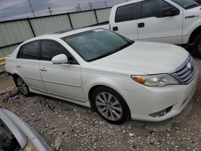 4T1BK3DB7BU428817 - 2011 TOYOTA AVALON BASE WHITE photo 4