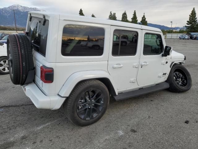 1C4HJXEG4PW520840 - 2023 JEEP WRANGLER SAHARA WHITE photo 3