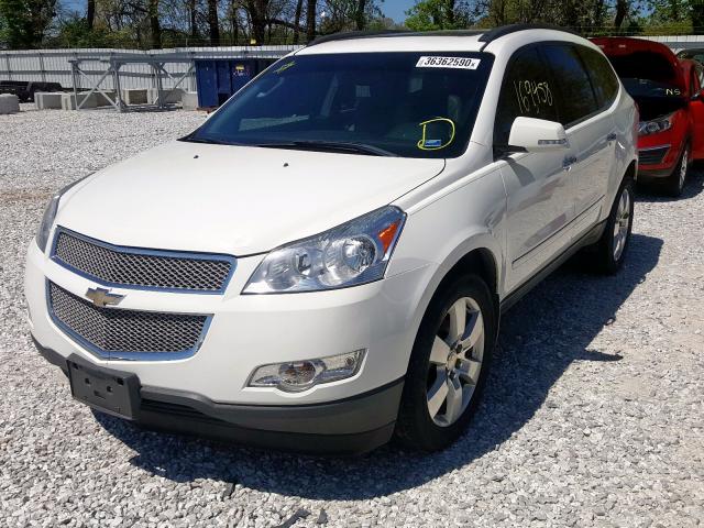 1GNKVLED7CJ105776 - 2012 CHEVROLET TRAVERSE LTZ  photo 2