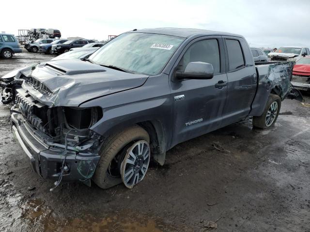5TFUY5F17JX759471 - 2018 TOYOTA TUNDRA DOUBLE CAB SR/SR5 GRAY photo 1