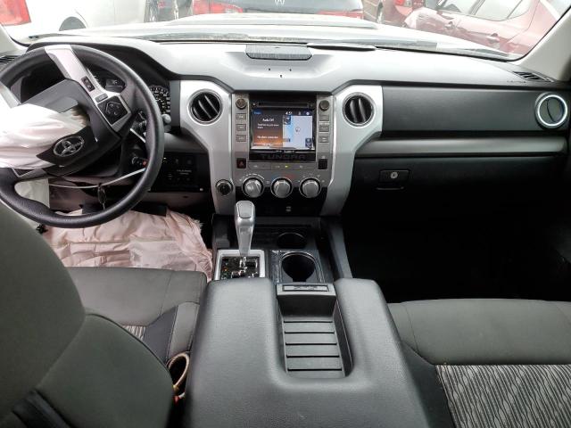 5TFUY5F17JX759471 - 2018 TOYOTA TUNDRA DOUBLE CAB SR/SR5 GRAY photo 8