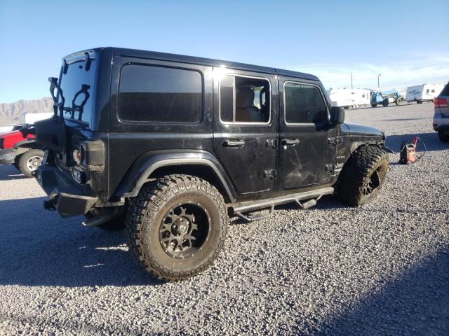 1C4HJXEG1JW248397 - 2018 JEEP WRANGLER U SAHARA BLACK photo 3