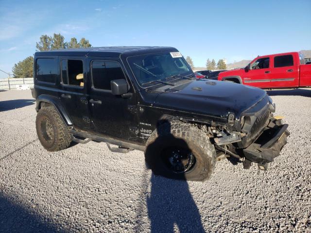 1C4HJXEG1JW248397 - 2018 JEEP WRANGLER U SAHARA BLACK photo 4