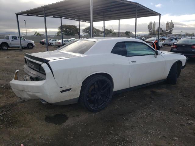 2B3CJ4DG3BH602772 - 2011 DODGE CHALLENGER WHITE photo 3