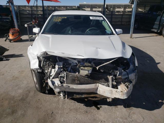 1G11C5SA8DF309628 - 2013 CHEVROLET MALIBU 1LT Blanc photo 5