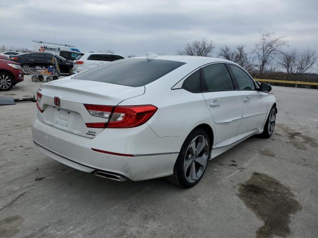 1HGCV2F96JA042671 - 2018 HONDA ACCORD TOURING WHITE photo 3