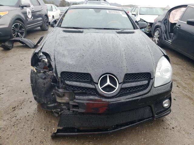 WDBWK5EA8BF237143 - 2011 MERCEDES-BENZ SLK 300 BLACK photo 5