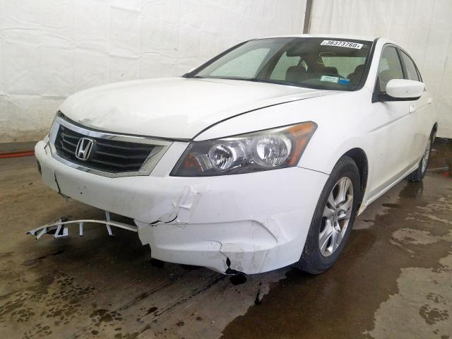 1HGCP26489A003638 - 2009 HONDA ACCORD LXP  photo 2