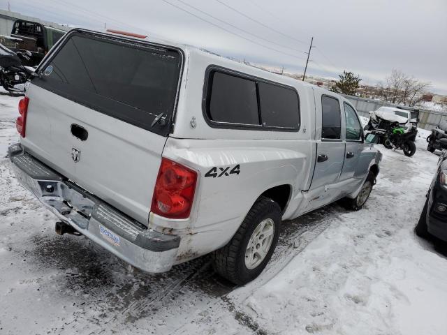 1D7HW28K06S536842 - 2006 DODGE DAKOTA QUAD SILVER photo 3