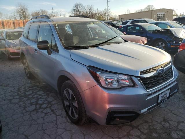 JF2SJABC8JH448655 - 2018 SUBARU FORESTER 2.5I GRAY photo 4