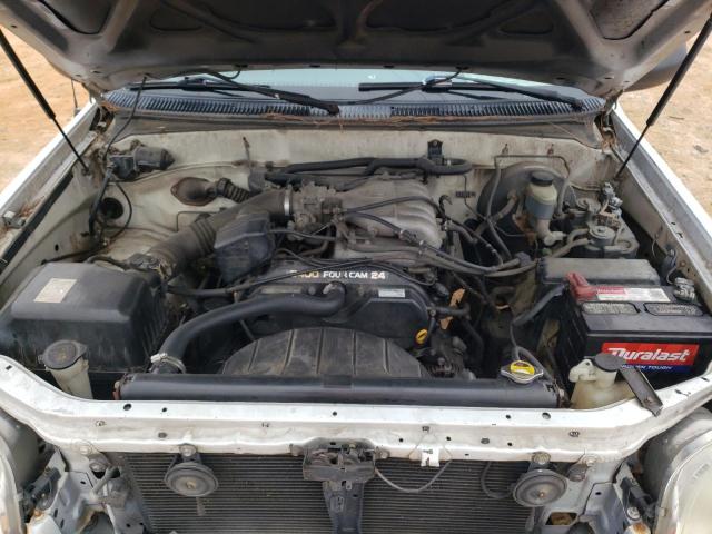 5TBRN34191S193219 - 2001 TOYOTA TUNDRA ACCESS CAB SR5 WHITE photo 11