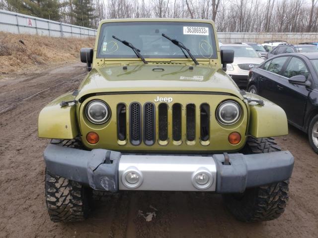 1J4BA5H11AL214179 - 2010 JEEP WRANGLER U SAHARA GREEN photo 5