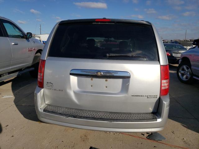 2A4RR5D16AR232584 - 2010 CHRYSLER TOWN & COU TOURING SILVER photo 6