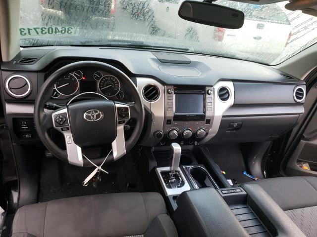 5TFUW5F17HX628377 - 2017 TOYOTA TUNDRA DOUBLE CAB SR/SR5 BLACK photo 8