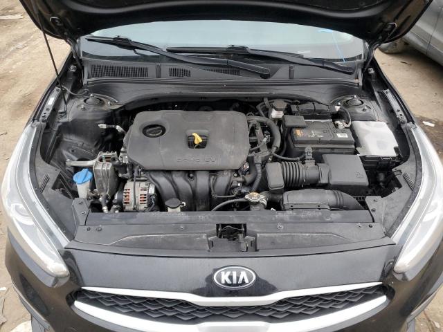 3KPF24AD5ME264437 - 2021 KIA FORTE FE BLACK photo 11