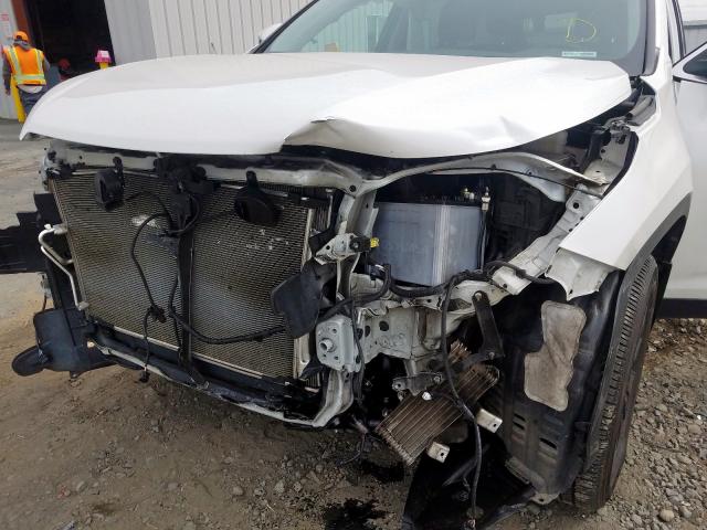 5TDJZRFH4KS921553 - 2019 TOYOTA HIGHLANDER SE  photo 9