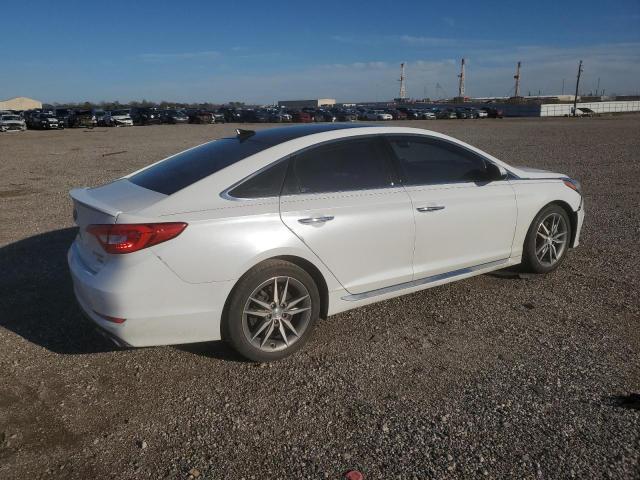 5NPE34AB1FH079775 - 2015 HYUNDAI SONATA SPORT WHITE photo 3