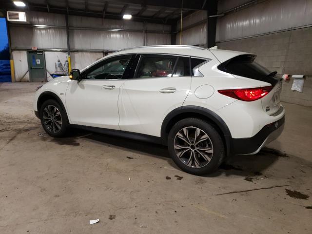 SJKCH5CR1KA008292 - 2019 INFINITI QX30 LUXE WHITE photo 2