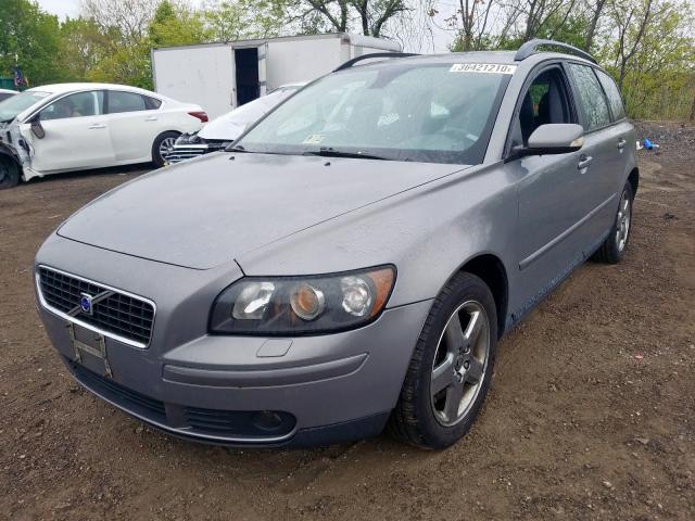 YV1MJ682362173896 - 2006 VOLVO V50 T5  photo 2