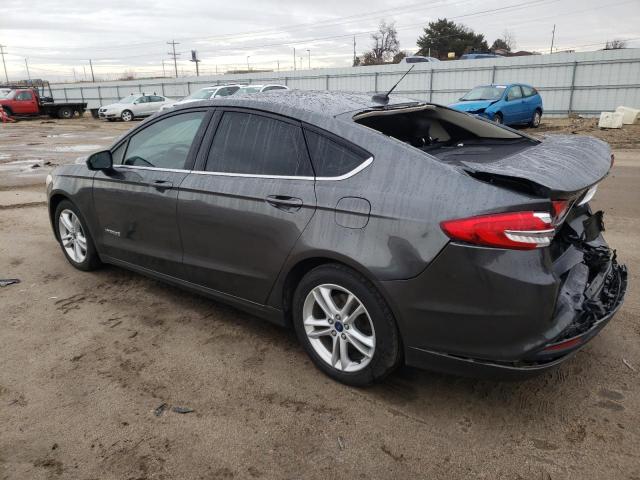 3FA6P0LU6JR111213 - 2018 FORD FUSION SE HYBRID GRAY photo 2