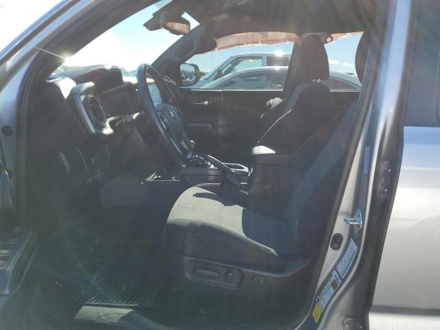 5TFCZ5AN7MX259544 - 2021 TOYOTA TACOMA DOUBLE CAB 银色 照片 7