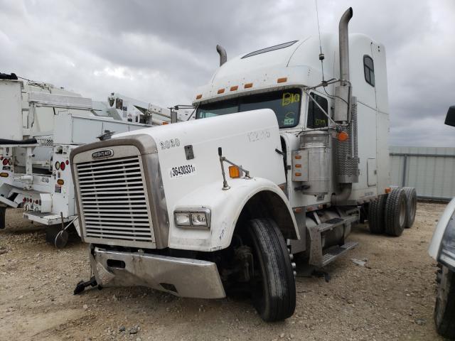 1FUPCSEB3YDG75157 - 2000 FREIGHTLINER CONVENTION FLD120 WHITE photo 2