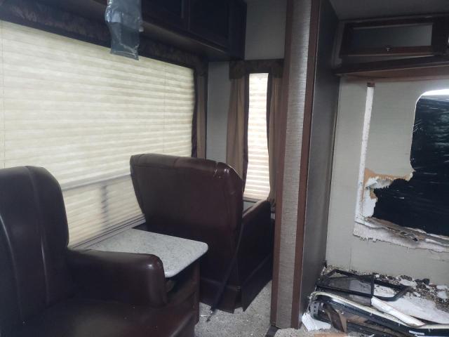 4YDT26929HX420225 - 2016 BULL ULTRALITE TAN photo 6