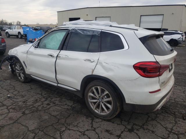 5UXTR9C51JLD71331 - 2018 BMW X3 XDRIVE30I WHITE photo 2